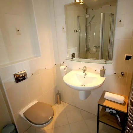 The Good Place By Cracow Moods Apartment Krakow